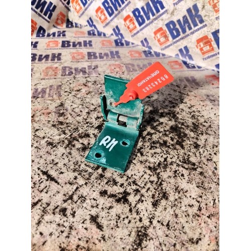 Петля инструментального ящика DAF 105 правый руль RH (283) , 