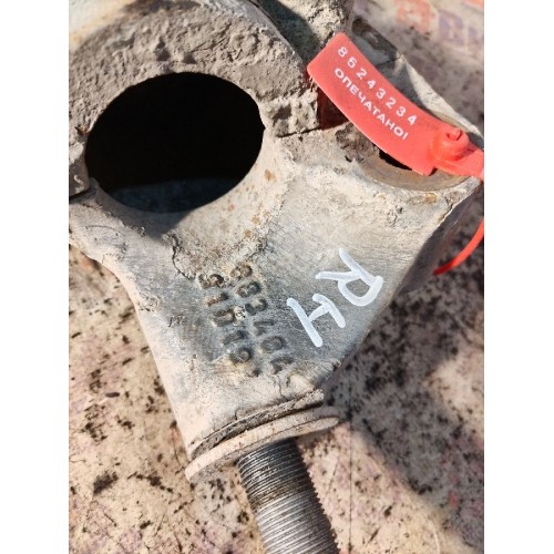 Кронштейн переднего стабилизатора Renault Premium 017163 RH (234), 883484-5