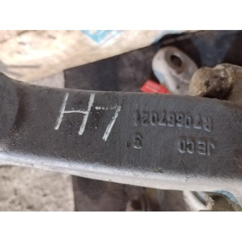 Цапфа (кулак поворотный) d=68 Renault Premium 017163 LH (280), 1026767-10