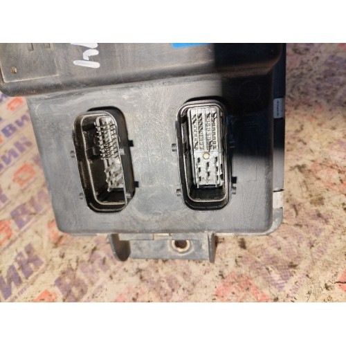 Блок управления светом F Iveco Stralis 241774 Cursor 10 (816), 504280977-4