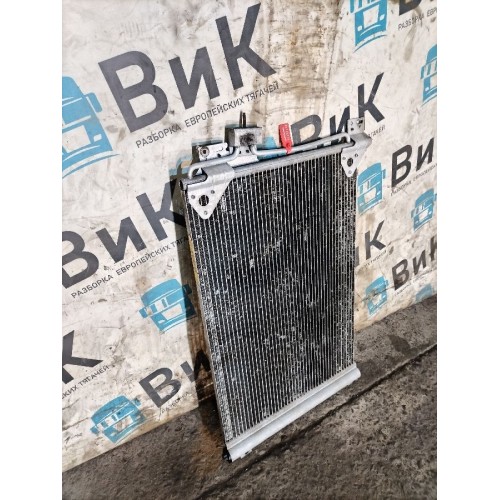 Радиатор кондиционера Iveco Stralis 241774 деф. (275), -12