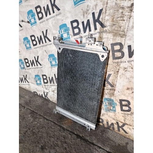 Радиатор кондиционера Iveco Stralis 241774 деф. (275), -8