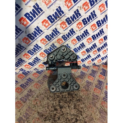 Петля капота Iveco Stralis 241774 (254), 504306106-1