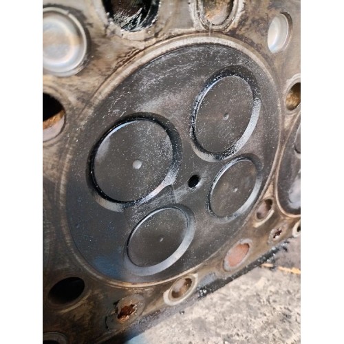 Головка блока цилиндров (ГБЦ) Iveco Stralis 380549 Cursor 10 (290), 504116566-1