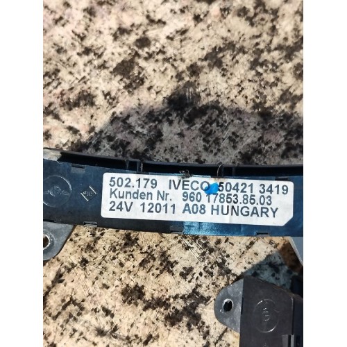 Блок кнопок руля Iveco Stralis 241774 Cursor 10 (264), 504213419-4