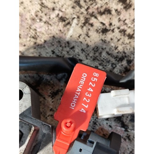 Замок зажигания Iveco Stralis 241774 Cursor 10 с ключом TRV (274), 504255395-5