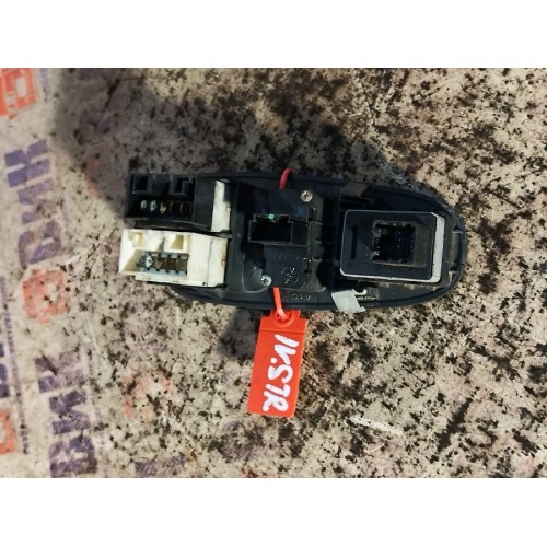 Блок управления стеклоподъемником Iveco Stralis 241774 Cursor 10 LH (333), 504213849-3