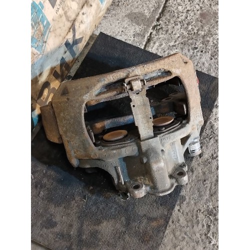 Суппорт задний Iveco Stralis 241774 Cursor 10 LH деф. пыльника (088), 41285003-8