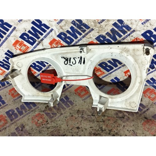 Рамка ПТФ (накладка ПТФ) Iveco Stralis 241774 Cursor 10 RH (104), -5