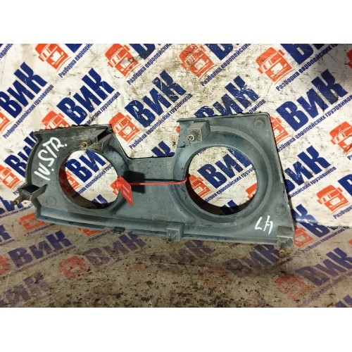 Рамка ПТФ (накладка ПТФ) Iveco Stralis 241774 Cursor 10 LH (096), 504188035-2