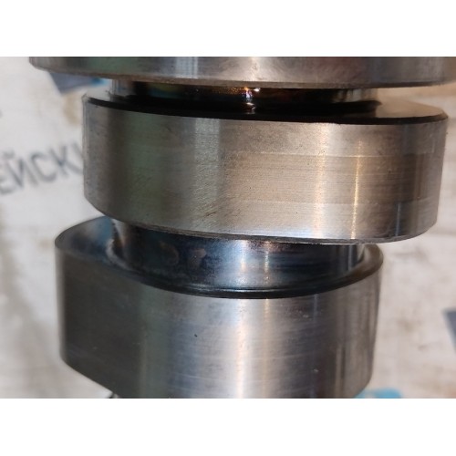 Распредвал Iveco Stralis 241774 Cursor 10 под полировку (082), 504092815-5