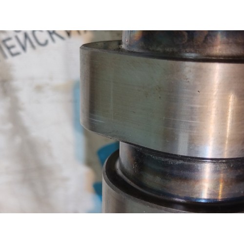 Распредвал Iveco Stralis 241774 Cursor 10 под полировку (082), 504092815-10