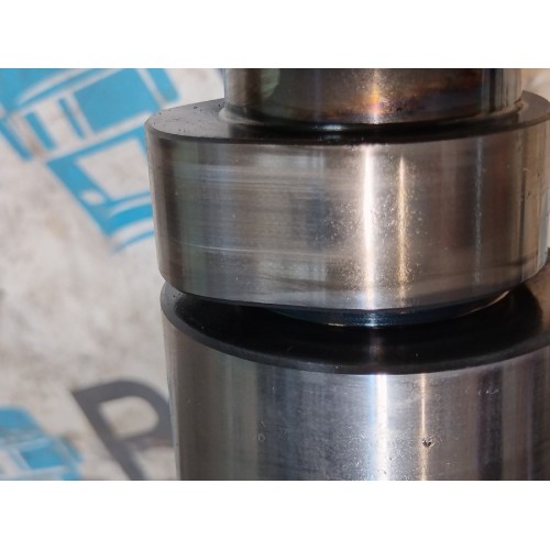 Распредвал Iveco Stralis 241774 Cursor 10 под полировку (082), 504092815-23