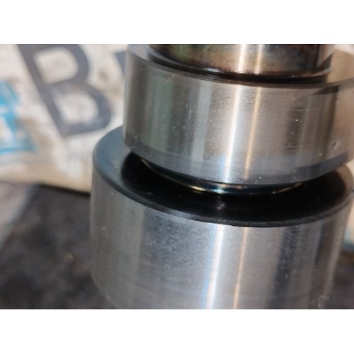 Распредвал Iveco Stralis 241774 Cursor 10 под полировку (082), 504092815-18