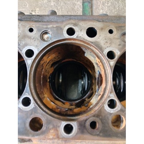 Блок цилиндров двигателя Iveco Stralis 241774 Cursor 10 (062), 504354854-11