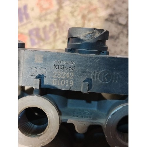 Кран 4-контурный Iveco Stralis 241774 (078), K048308N50-9