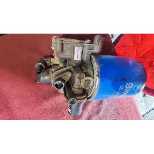 Осушитель Iveco Stralis 241774 с подогревом KNORR (069), K043684N00-3