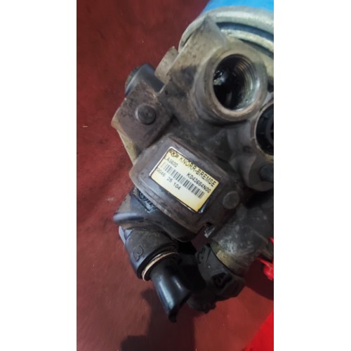 Осушитель Iveco Stralis 241774 с подогревом KNORR (069), K043684N00-10