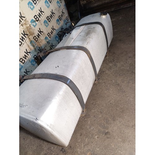 Бак топливный DAF 105 954749 222,5х63х69 с топливозаборником и кронш-ми (155), -4