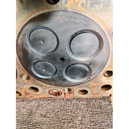 Головка блока цилиндров (ГБЦ) Renault T DTI-11 (961), -8