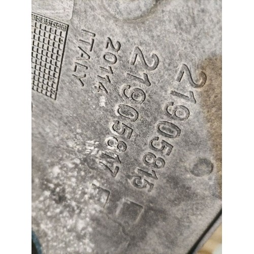 Крышка теплообменника Renault T DTI-11 (980), 21905815-4