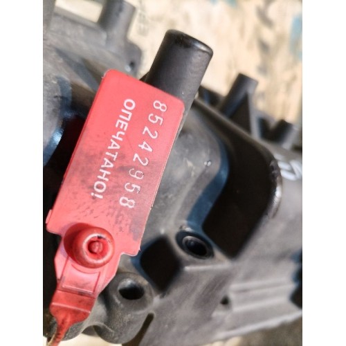 Коллектор впускной Renault T DTI-11 (958), -1