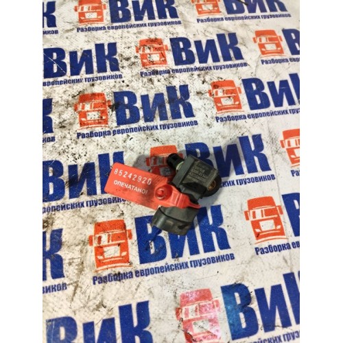 Датчик давления наддува Renault T DTI-11 (920), 21097978