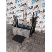 Пыльник двигателя DAF 105 XF 954749 малый деф. (825)