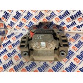 Подушка двигателя Scania P114 DC11 582096 PDE задняя с кронштейном (775)