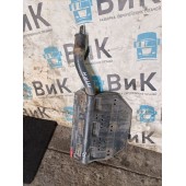 Кронштейн полукрыла Scania P114 DC11 582096 PDE задний передний RH (733)