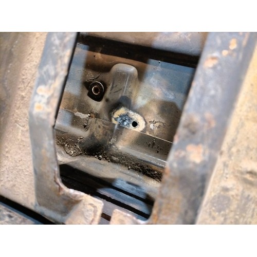 Ящик АКБ Scania P114 DC11 582096 PDE в сборе деф. (739), 1386862-11