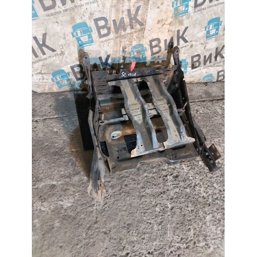 Ящик АКБ Scania P114 DC11 582096 PDE в сборе деф. (739), 1386862-1