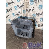 Подножка нижняя Iveco Stralis 241774 Cursor 10 двойная RH в сб. (678)