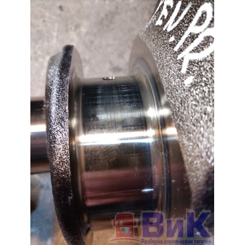 Коленчатый вал (коленвал) Renault Premium 007743 DXI-11 (523), 7420585167-19