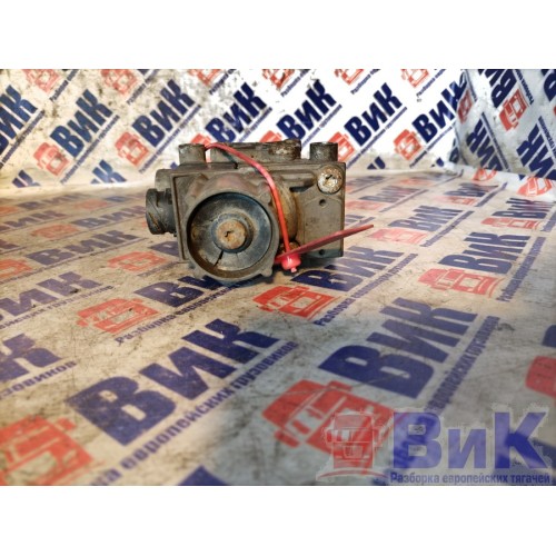 Кран ABS Renault Premium 007743 DXI-11 KNORR (527), 20516342-5