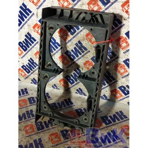 Кронштейн ПТФ DAF 105 XF 968517 LH деф. (382), -1