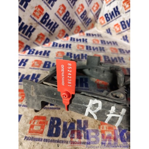 Кронштейн ПТФ DAF 105 XF 968517 RH деф. (381), -4