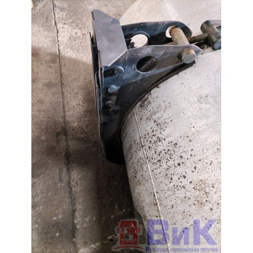 Бак топливный Volvo FH 4 839166 в.к. 151х70х72 D-образный с топливозаборником и кронш-ми (971) , 21516454-7