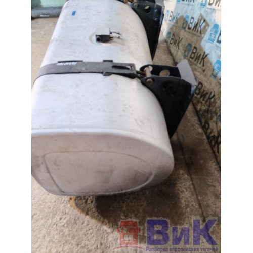 Бак топливный Volvo FH 4 839166 в.к. 151х70х72 D-образный с топливозаборником и кронш-ми (971) , 21516454-4