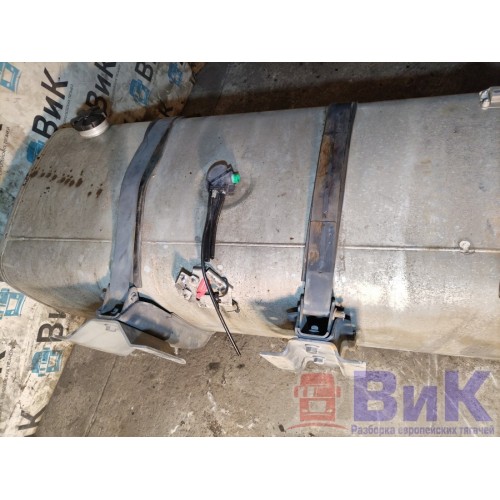 Бак топливный DAF 85 CF 183204 229х68х63 845л. с топливозаборником и кронш-ми с ключом (275), 1944801-15