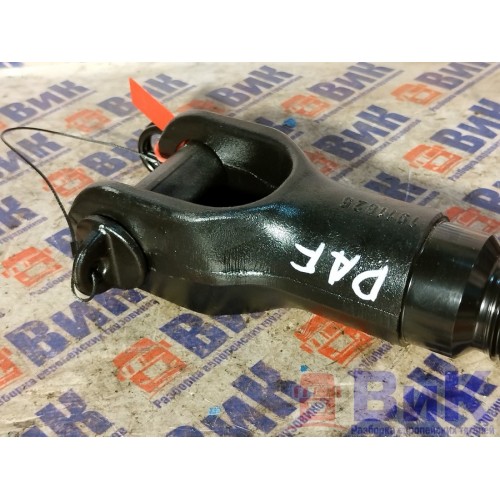 Крюк буксировочный DAF 85 CF 183204 (286), 1911625-4