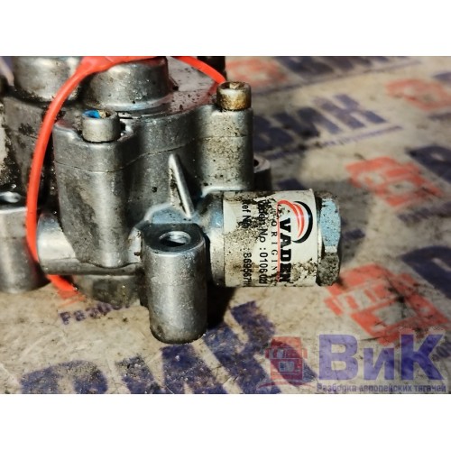 Топливный насос низкого давления (ТННД) DAF 105 XF 968517 VADEN неориг. (171), 8695671113-4