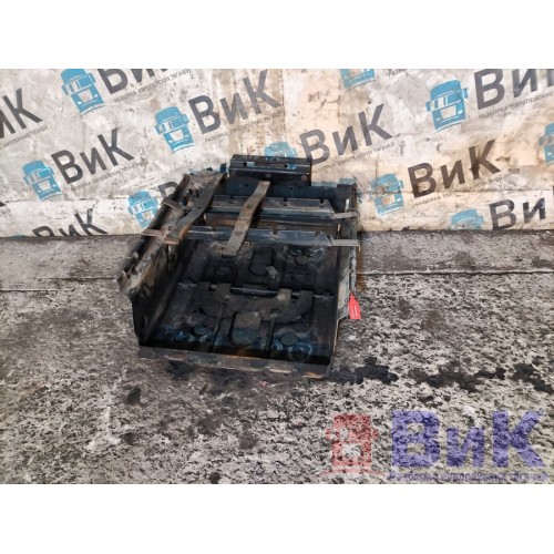 Ящик АКБ DAF 105 XF 968517 в сборе (177), -1