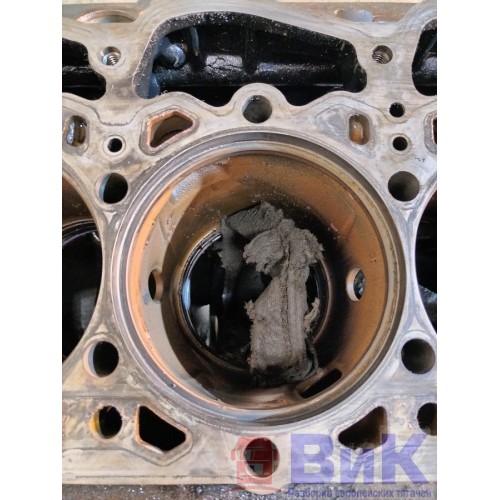 Блок цилиндров двигателя DAF 105 XF 968517 (082), 0964631-5