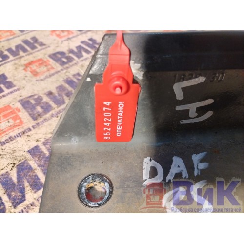 Кронштейн задней пневмоподушки DAF 85 CF 183204 алюм. верхний (074), 1636430-3