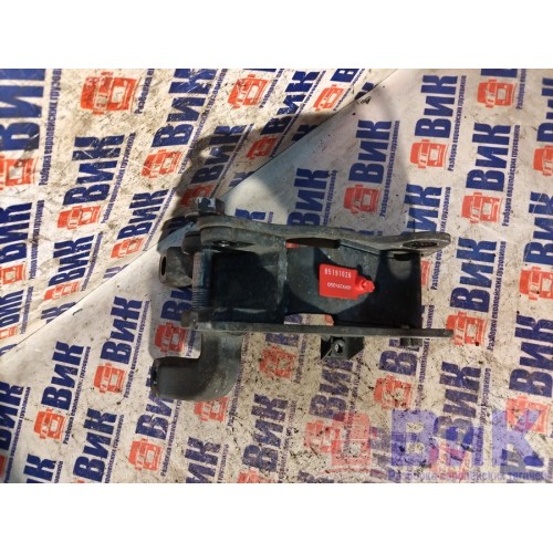 Кронштейн торсиона кабины DAF 85 CF 183204 RH (026), 1850662-3