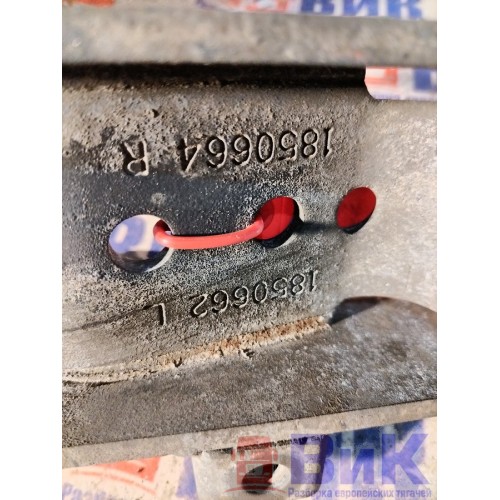 Кронштейн торсиона кабины DAF 85 CF 183204 RH (026), 1850662-6