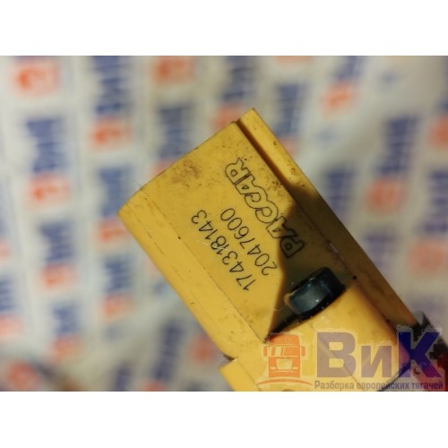 Форсунка топливная электрическая DAF 85 CF 183204 (066), 2047600-4