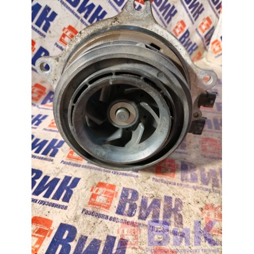 Насос водяной (помпа) DAF 85 CF 183204 (052), 2137204-3