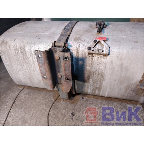 Бак топливный DAF 105 961736 MX340 2228х680х600 с топливозаборником и кронш-ми деф. (291), -6